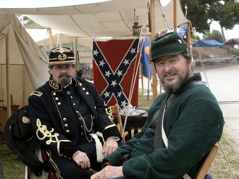 Ft_Mac_2003-07-06@1012-48