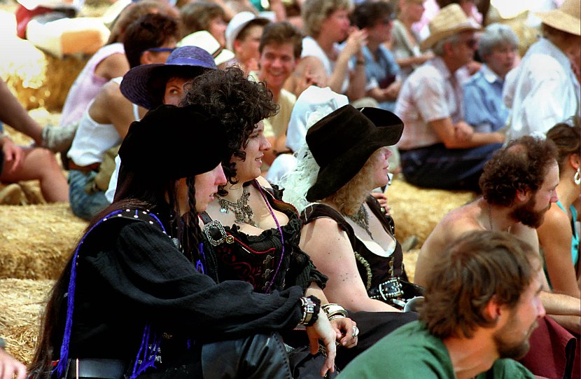 Victoria_Ridenour_and_Adrian_Butterfield_003_RPFS_1987