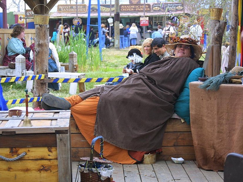 Naptime_2003-05-04@1557-34